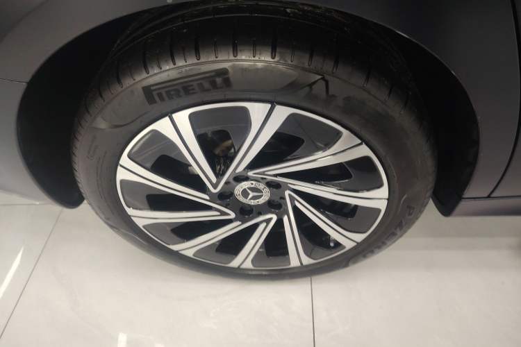 Used Mercedes-Benz E-Class 2024 E 300 L Luxury Model
