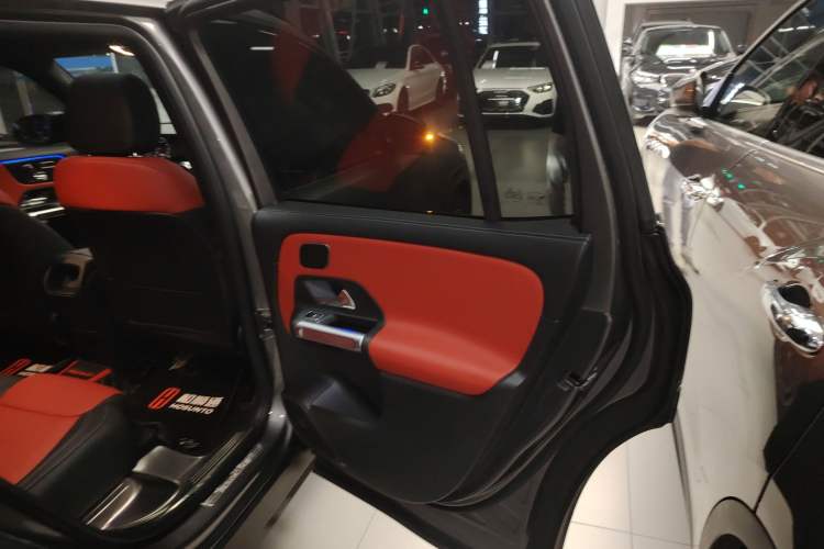 Used Mercedes-Benz GLB AMG 2023 AMG GLB 35 4MATIC
