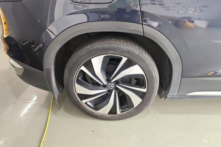 Used Volkswagen ID.6 CROZZ 2021 Long-Range PURE+ Edition
