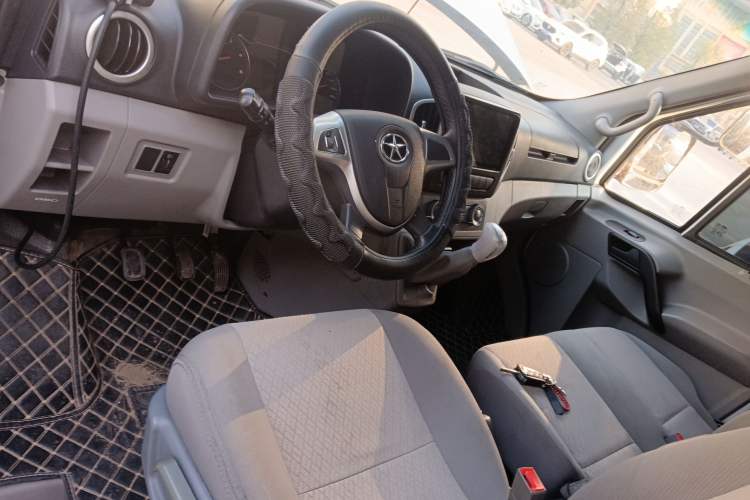 Used  Sunray 2021 2.0T Fuel-Efficient King Logistics Van Long Wheelbase D20TCIF1