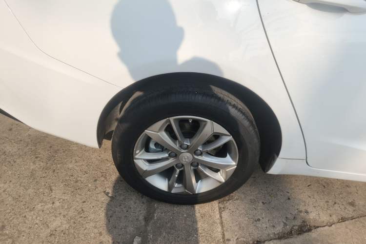 Used Geely Auto Emgrand GL 2021 UP 1.4T CVT Leading Edition
