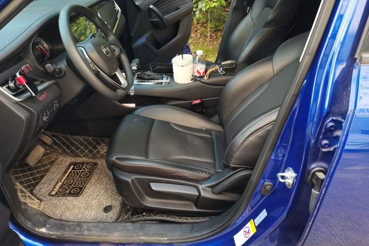 Used Changan CS35PLUS 2021 Honor Million Edition 1.6L CVT Luxury Model
