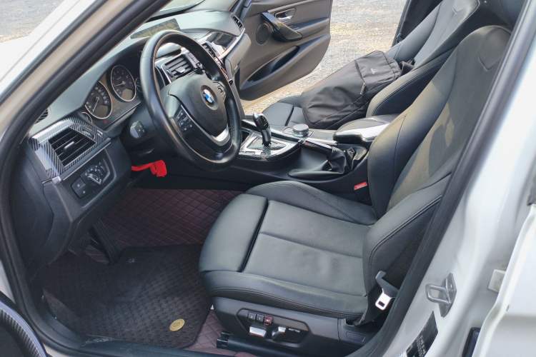 Used BMW 3 Series 2019 320Li Fashion Model
