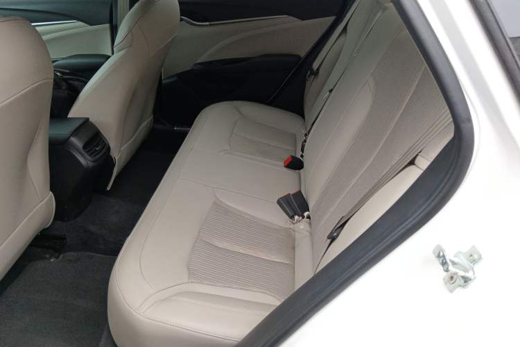 Used Buick GT 2017 15N Automatic Elite Version
