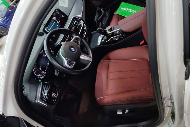 Used BMW 5 Series New Energy 2021 535Le M Sport Package
