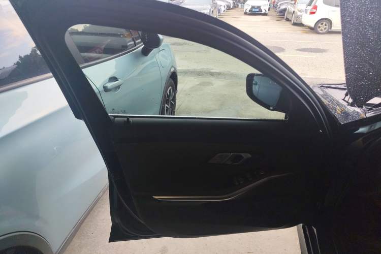 Used BMW 3 Series 2021 Restyled 325Li M Sport Package
