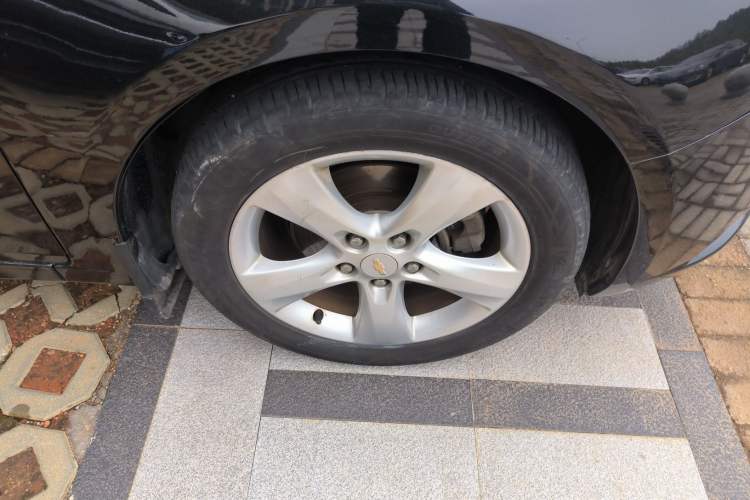 Used Chevrolet Cruze 2013 Hatchback 1.6T Automatic Flagship Model