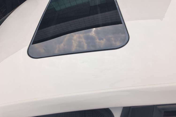 Used Volkswagen Polo 2016 1.6L Automatic Comfort Model