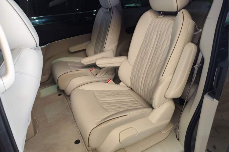 Used Buick GL8 2022 Land Business Class 652T Luxury Model