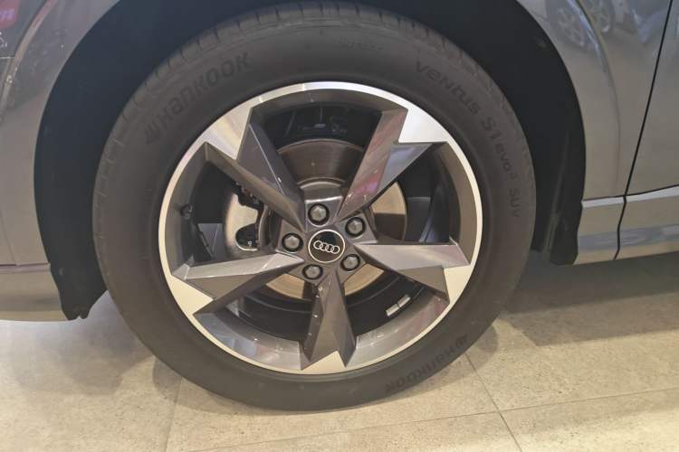 Used Audi Q3 2024 35 TFSI Fashion Dynamic Edition