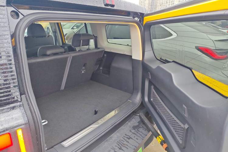 Used  03 2024 472km Four-Wheel Drive Long-Range Version
