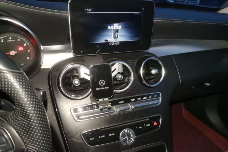 Used Mercedes-Benz C-Class 2015 C 180 L Sport Edition
