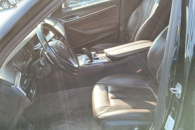Used BMW 5 Series 2018 530Li Leading Edition Luxury Package