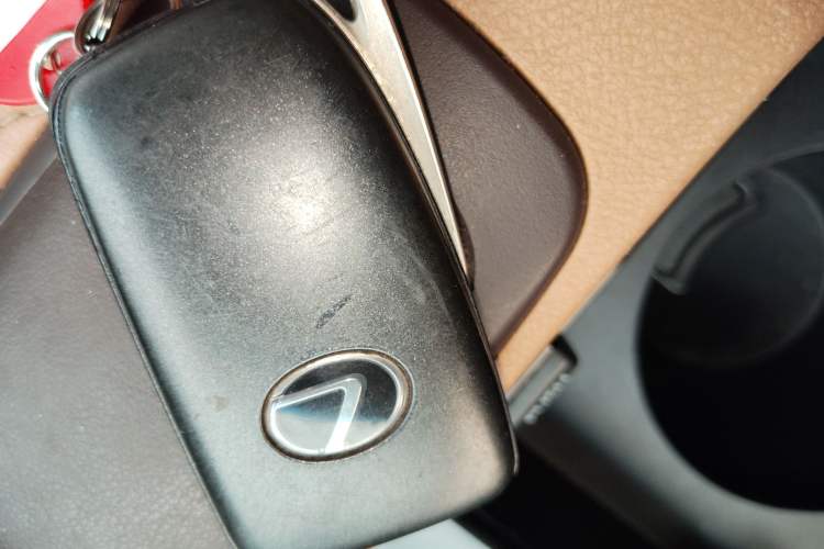 Used Lexus ES 2015 200 Elite Edition
