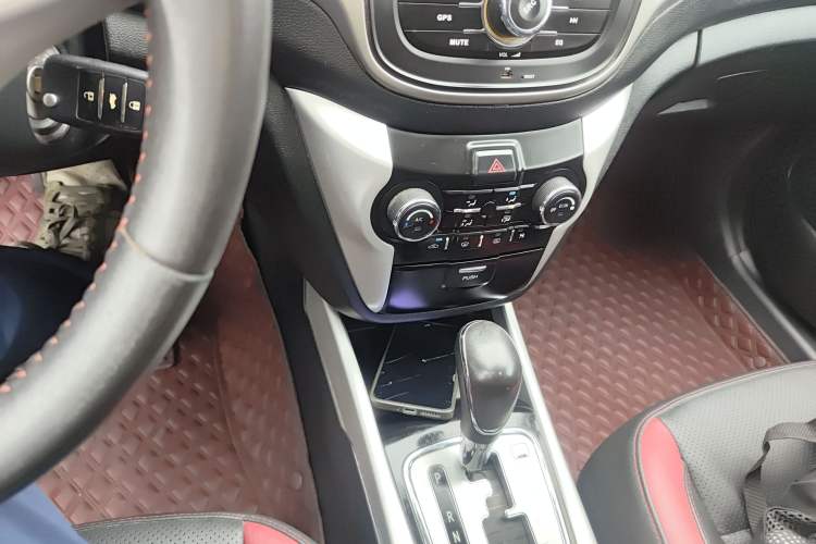 Used Changan Eado 2013 1.6L Automatic Junku Model China IV Standard