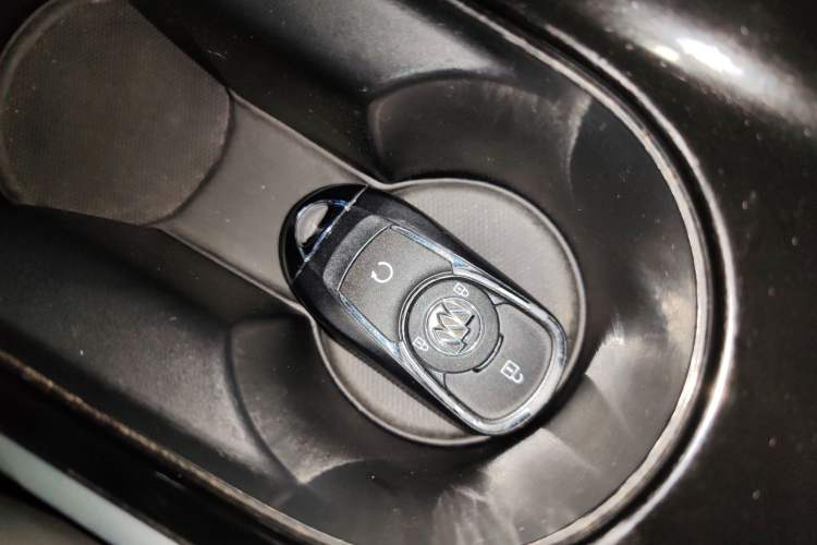 Used Buick Velite 6 2020 Plug-in Hybrid Connected Smart Edition
