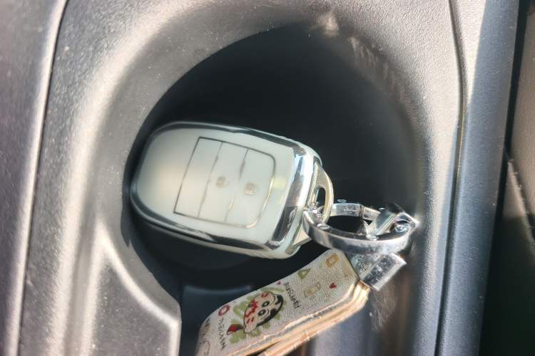 Used Toyota FRONTLANDER 2023 2.0L Smart Electric Hybrid Dual-Engine Leading Edition
