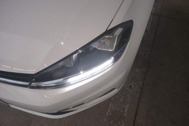 Used Volkswagen Golf 2019 200TSI DSG Comfort & Ambition Edition China VI Standard