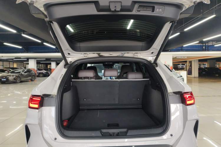 Used BYD Song PLUS New Energy 2025 DM-i Smart Drive 112KM Prestige Model