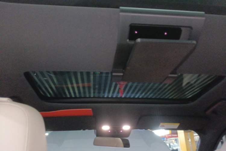 Used Li Auto L8 2023 Pro Model