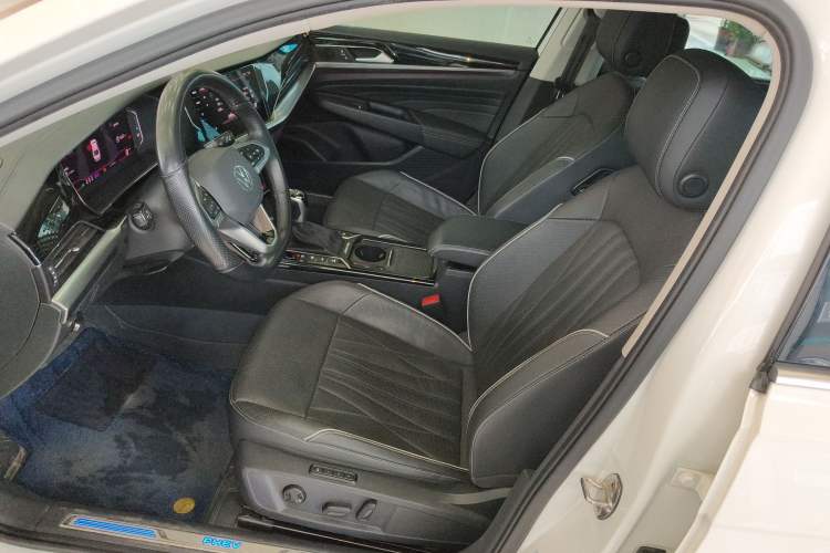 Used Volkswagen Passat New Energy 2022 430 PHEV Hybrid Luxury Edition
