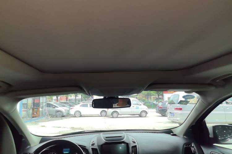 Used Ford Kuga 2018 EcoBoost 180 Two-Wheel-Drive Platinum Edition