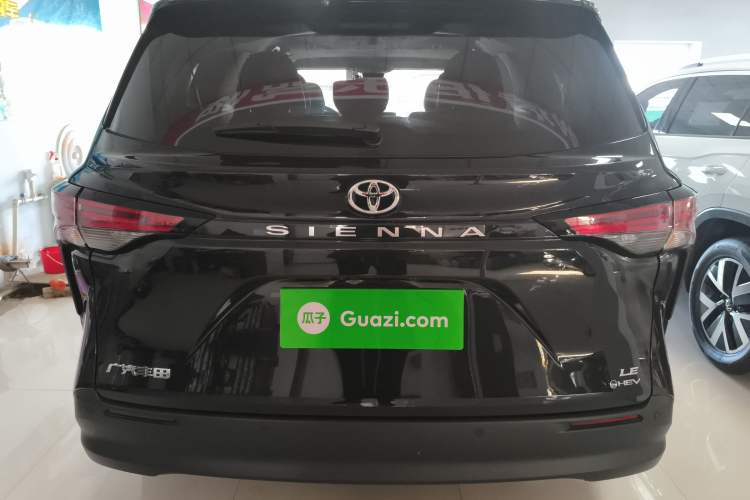 Used Toyota Sienna 2024 2.5L Hybrid Comfort Edition
