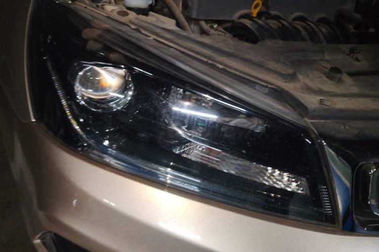 Used Geely Auto Emgrand 2018 1.5L Manual Upward Connect Edition
