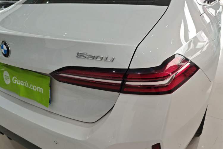 Used BMW 5 Series 2024 530Li Luxury Edition M Sport Package
