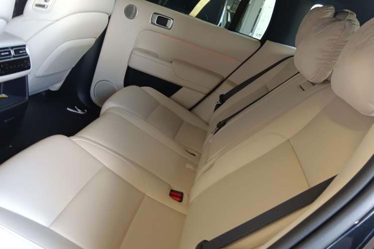 Used Li Auto L7 2024 PRO Model
