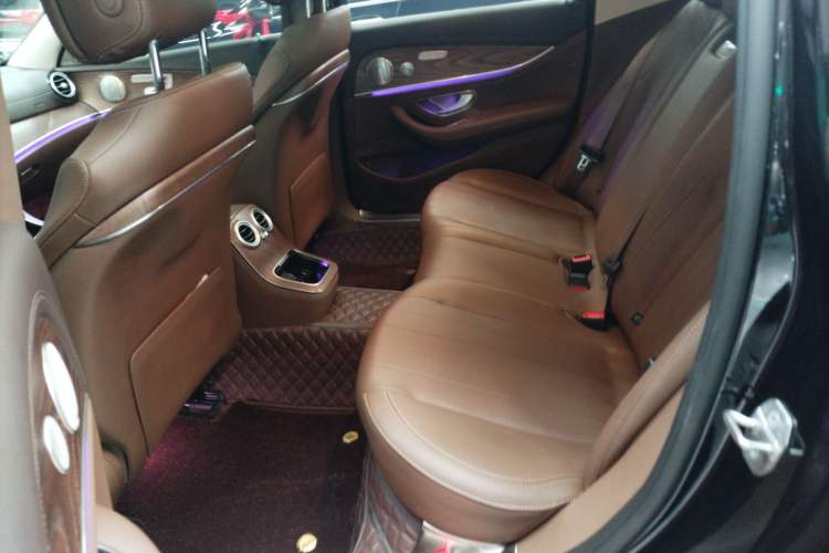 Used Mercedes-Benz E-Class 2023 Updated E 300 L Fashion Edition
