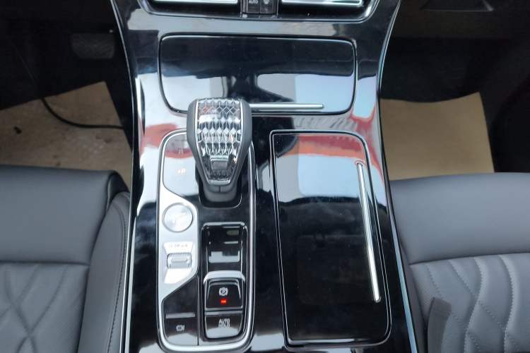 Used GAC Trumpchi M8 2024 Master Series Super Hybrid Edition