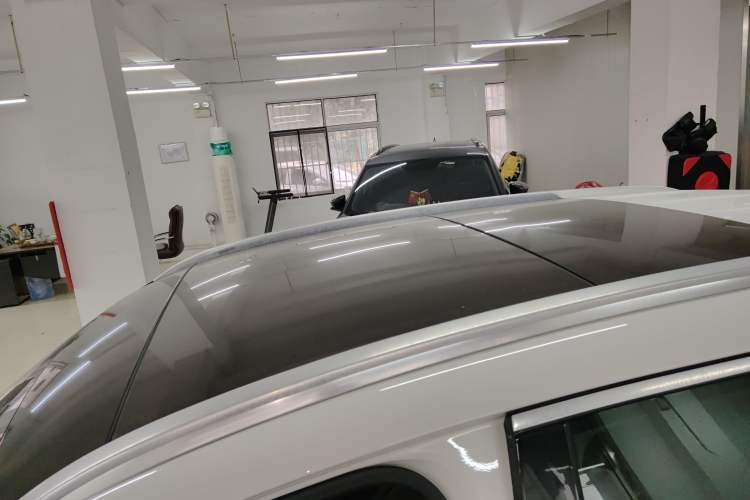 Used Mercedes-Benz GLC 2018 Refreshed GLC 300 4MATIC Dynamic Edition