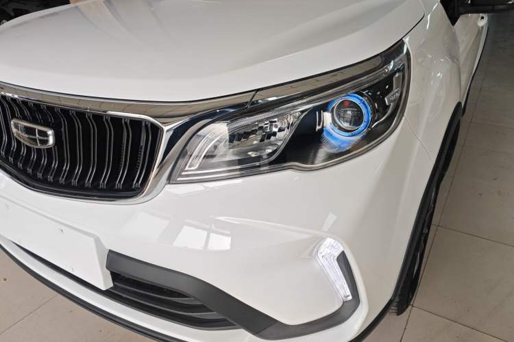 Used Geely Auto Vision X3 2021 PRO 1.5L CVT Deluxe Model
