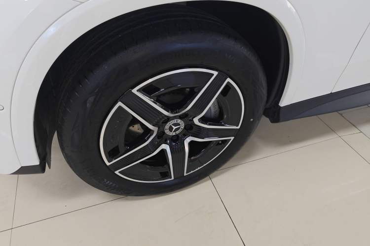 Used Mercedes-Benz GLC Coupe 2025-Year Restyled GLC 260 4MATIC Coupe SUV
