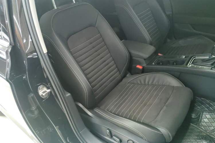 Used Volkswagen Magotan 2020 330TSI DSG Luxury Edition
