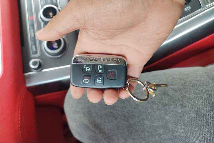 Used Land Rover Range Rover Sport 2016 3.0 V6 Low-Power Version U.S. Specification
