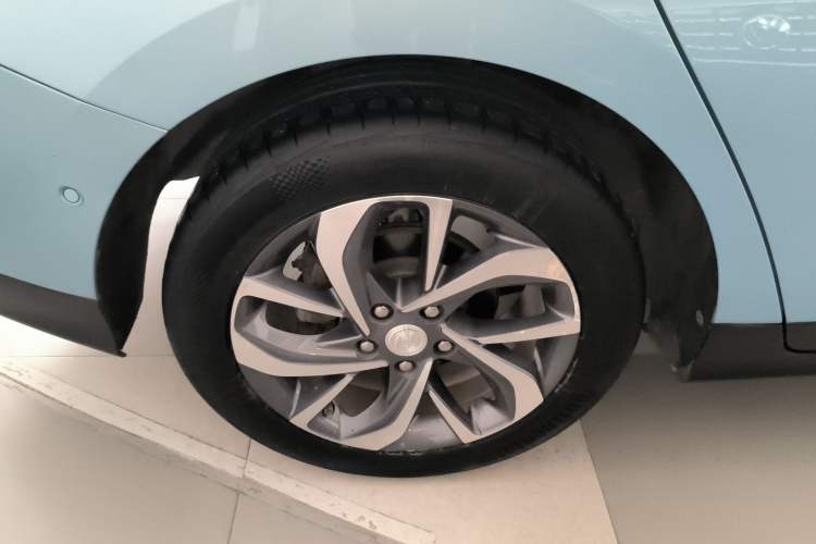 Used Buick Velite 6 2019 Connected & Smart
