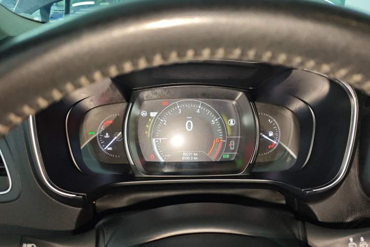 Used Renault Koleos 2017 2.0L Two-Wheel Drive Luxury Edition