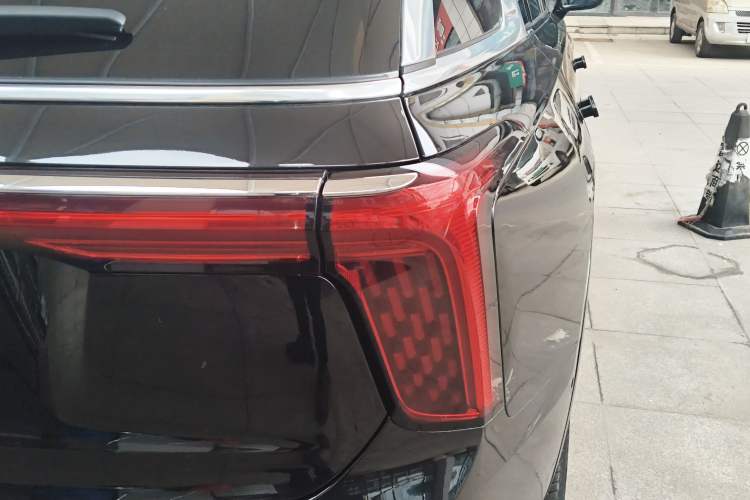 Used Hongqi E-HS9 2021 460 km Range Flagship Edition Six-Seater