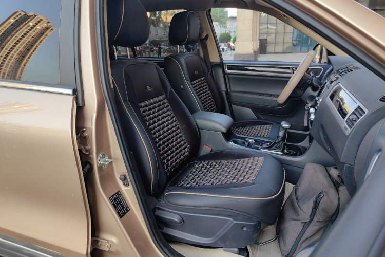 Used Yema T70 2016 1.8T CVT Elegant Model
