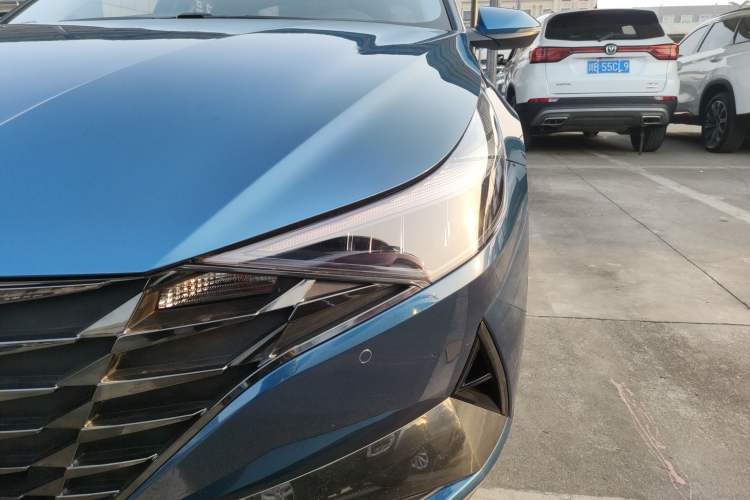 Used Hyundai Elantra 2021 1.5L CVT GLX Elite Edition
