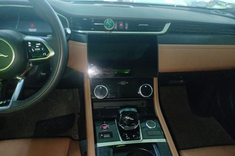 Used Jaguar XFL 2023 XFL 2.0T P250 Two-Wheel-Drive Elite Sport Edition
