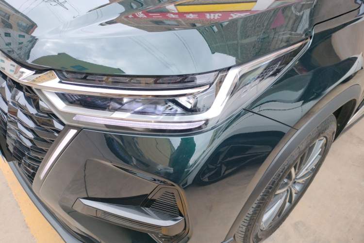 Used Chery Tiggo 8 PRO 2024 Champion Edition 290T Two-Wheel Drive Shining Version 5 Seats
