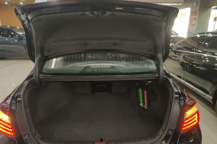 Used Honda Accord 2016 2.0L Comfort Edition
