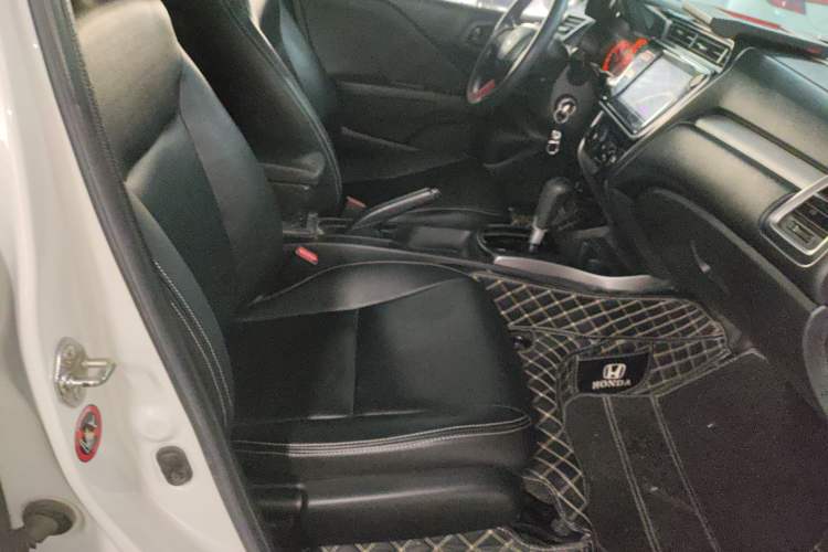 Used Honda Gienia 2017 1.5L CVT Classic Edition
