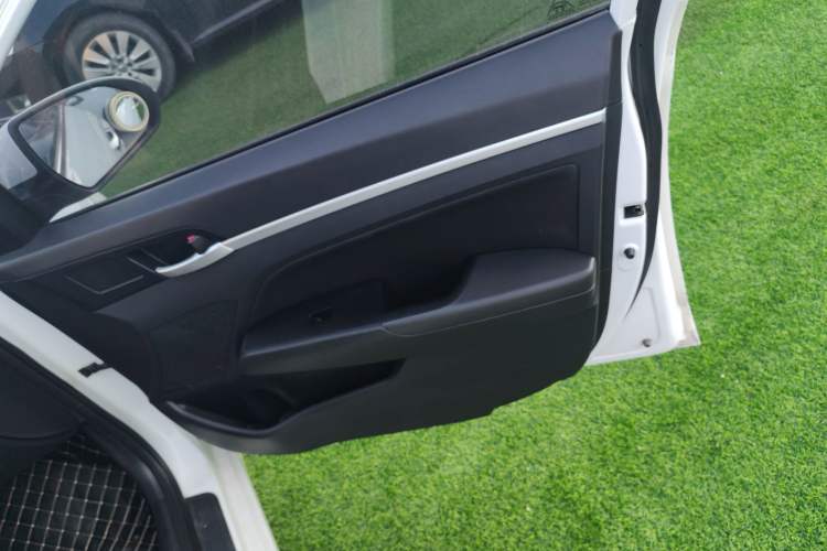 Used Hyundai Elantra 2016 1.6L Automatic ZhiXuan – Elite Version