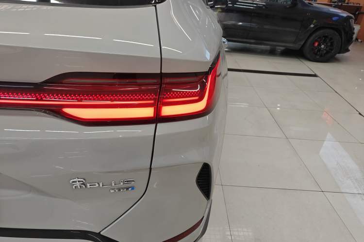 Used BYD Song PLUS New Energy 2025 DM-i 112KM Prestige Model
