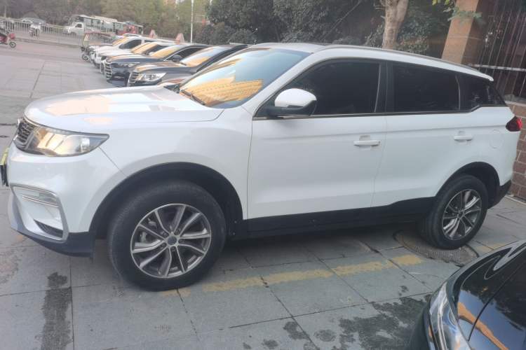 Used Geely Auto Emgrand X7 Sport 2021 Million Edition 1.8TD DCT Two-Wheel Drive Comfort Model
