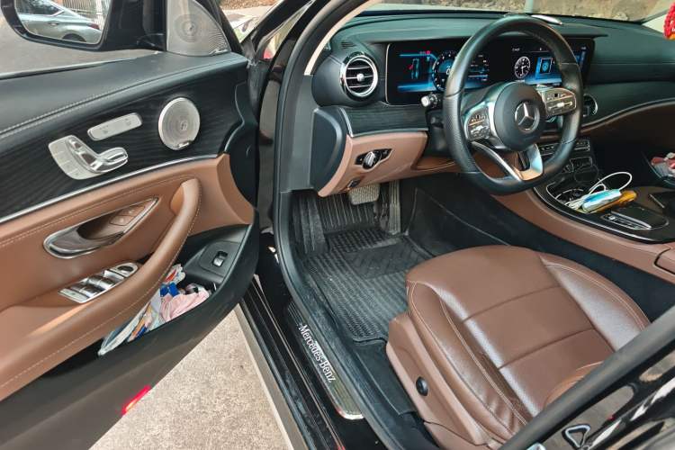 Used Mercedes-Benz E-Class 2019 Restyled E 300 L Sporty and Stylish Edition
